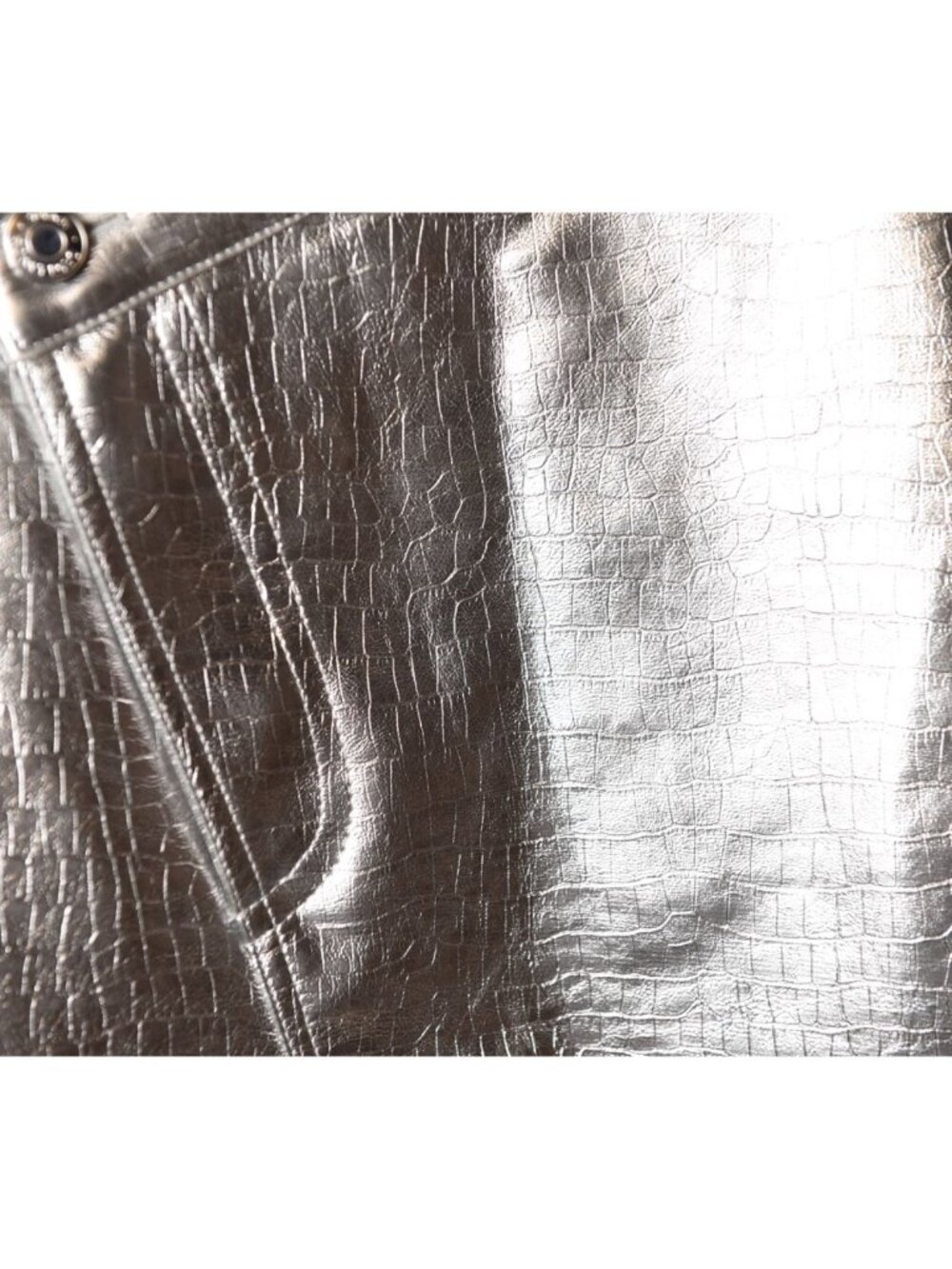 Torn by Ronny Kobo Women's Size M Metallic Silver Faux Croc Mini Skirt - Picture 4 of 12